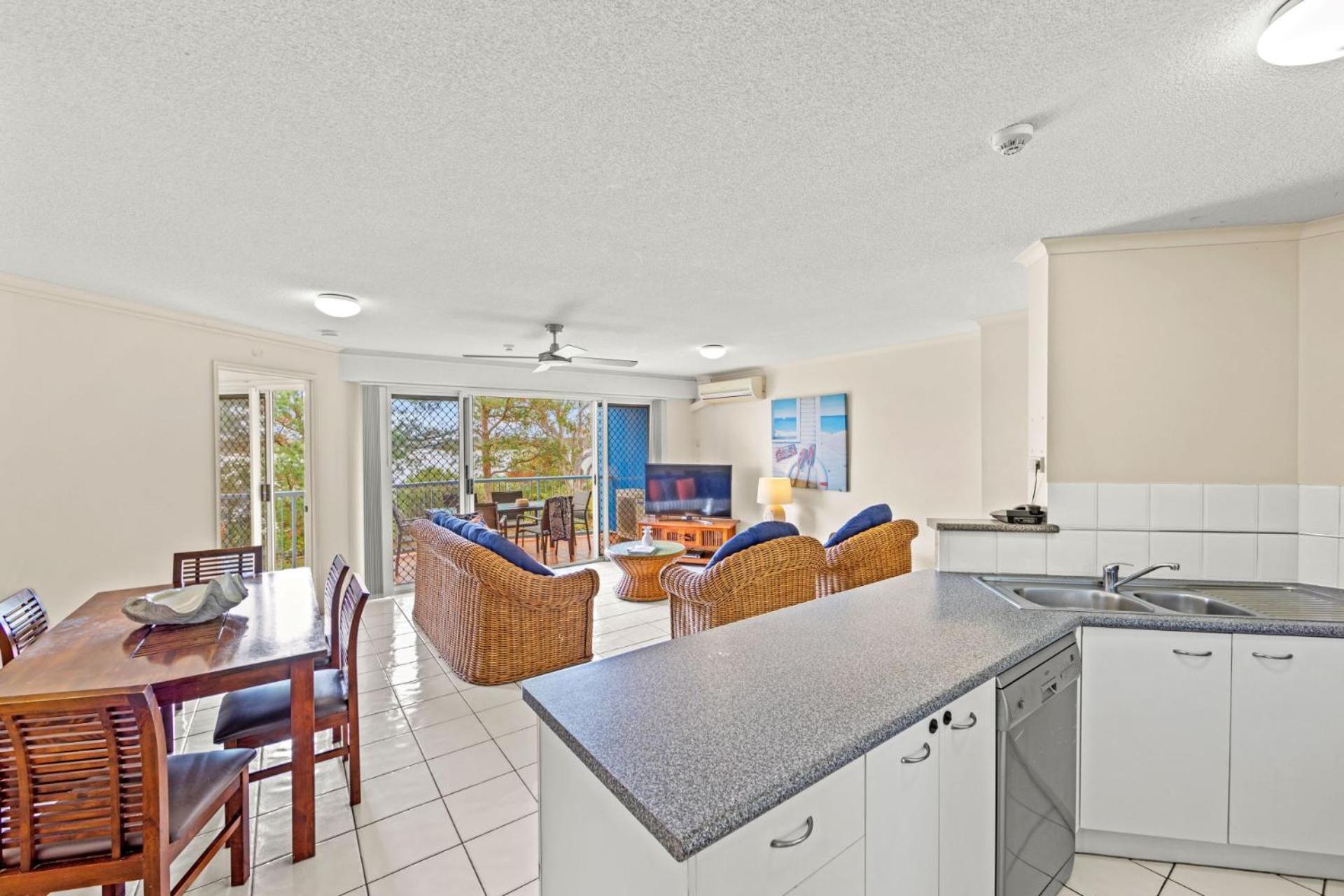Reflections Holiday Apartments Maroochydore Quarto foto